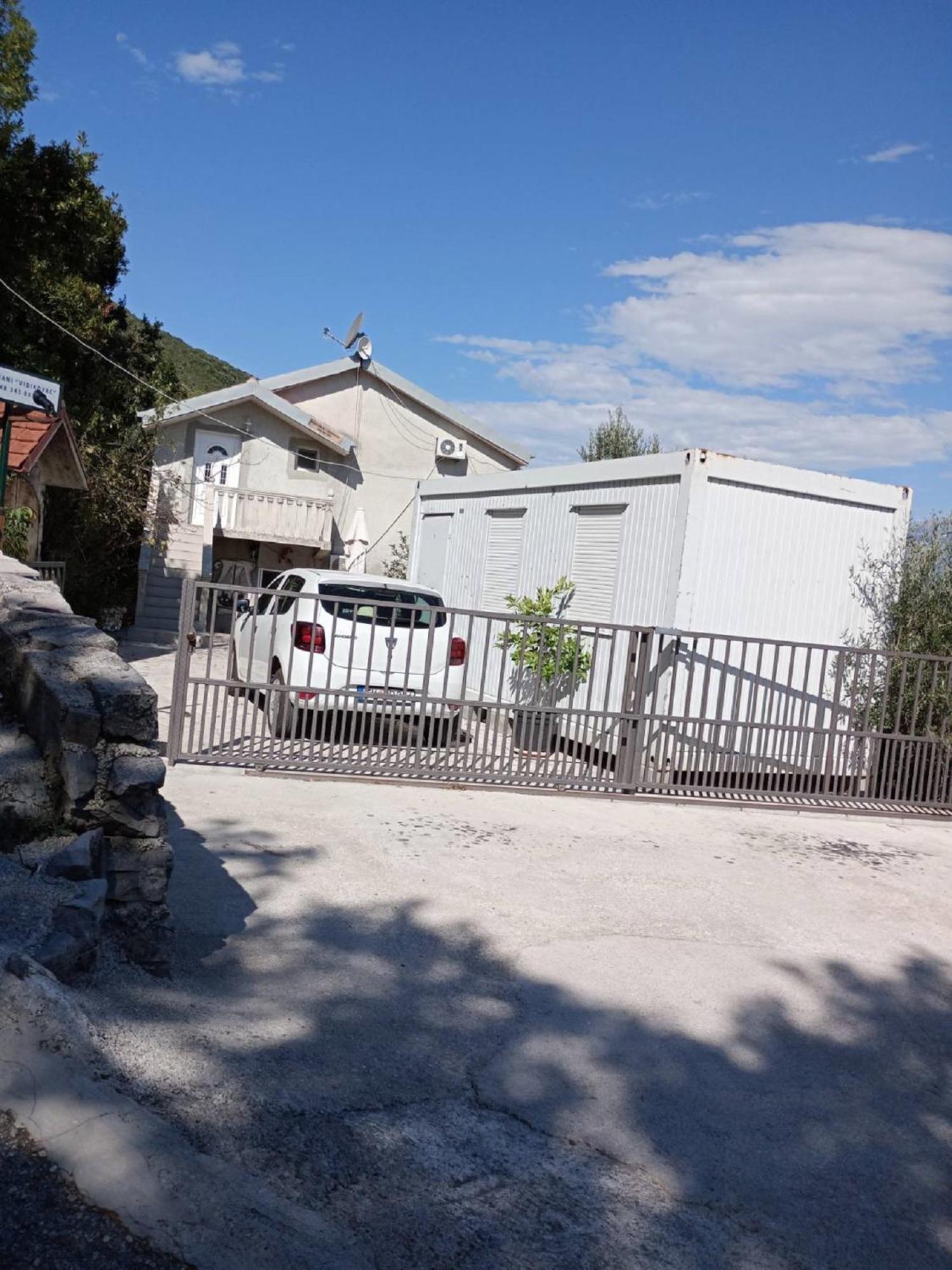 Apartments Vidikovac ティヴァト エクステリア 写真