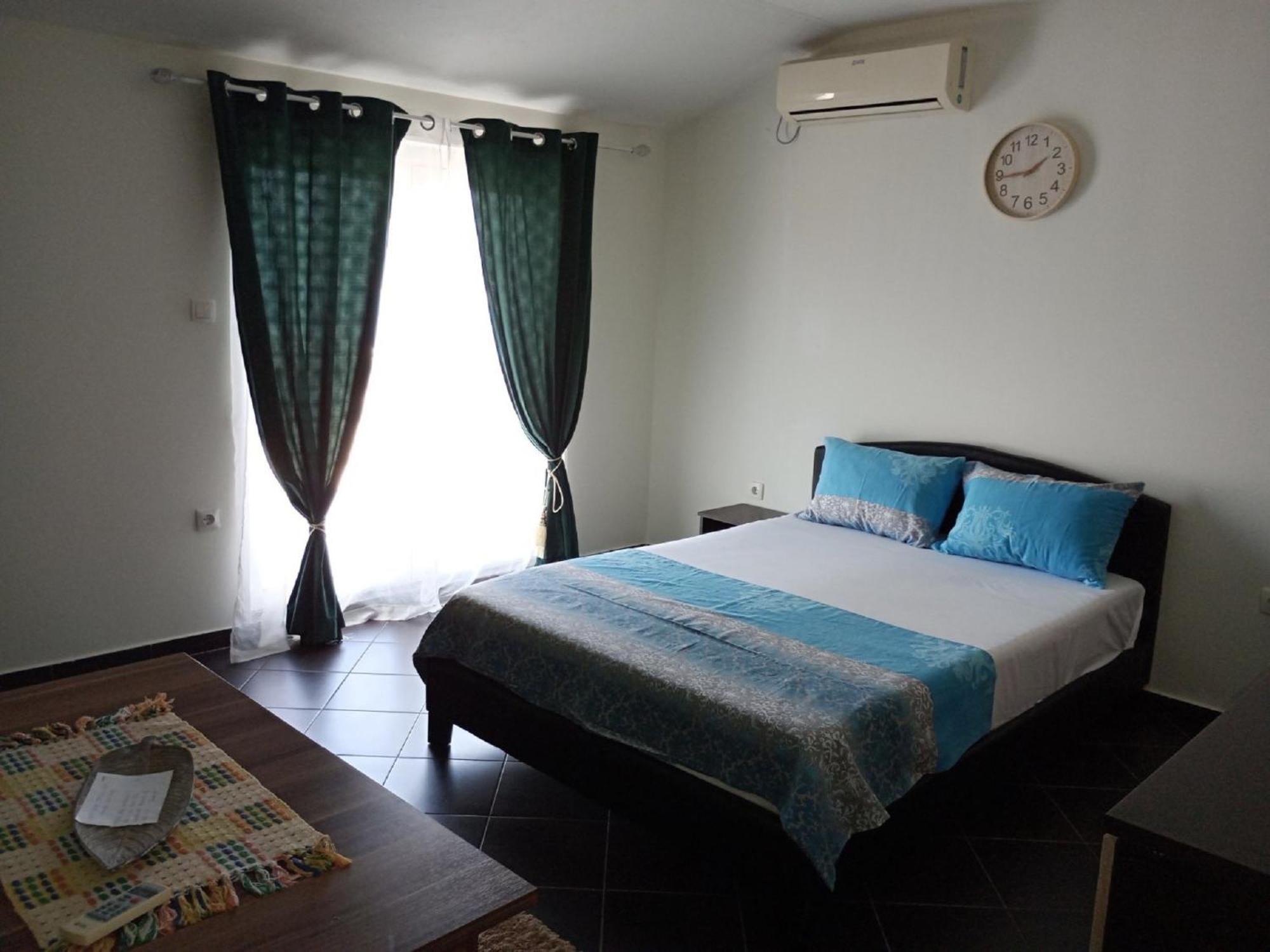 Apartments Vidikovac ティヴァト エクステリア 写真
